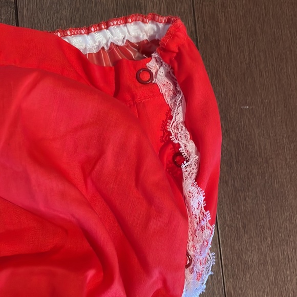 Vintage Red baby dress - Picture 10 of 12